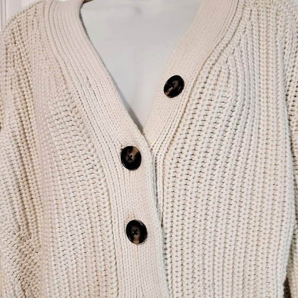 The Texture Cotton Cardigan - Picture 4 of 5
